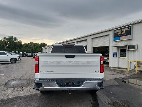 Used 2020 Chevrolet Silverado 1500 LTZ w/ LTZ Premium Package AWD/4WD image 4