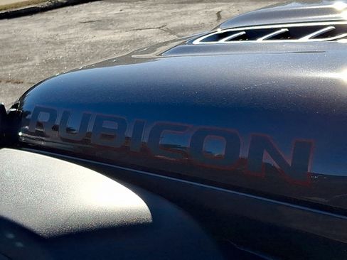 Used 2024 Jeep Wrangler Unlimited Rubicon w/ Safety Group image 30