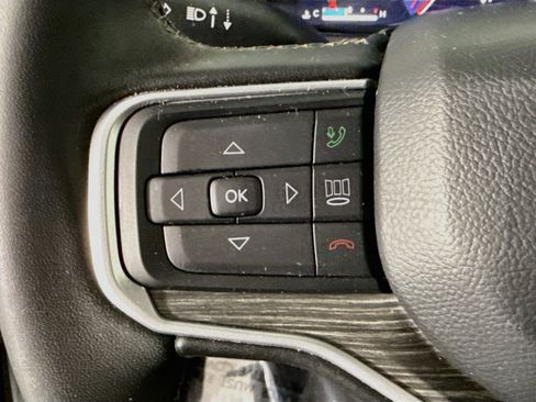 Used 2024 Jeep Wagoneer Series II w/ Flexible Seating Group RWD image 14