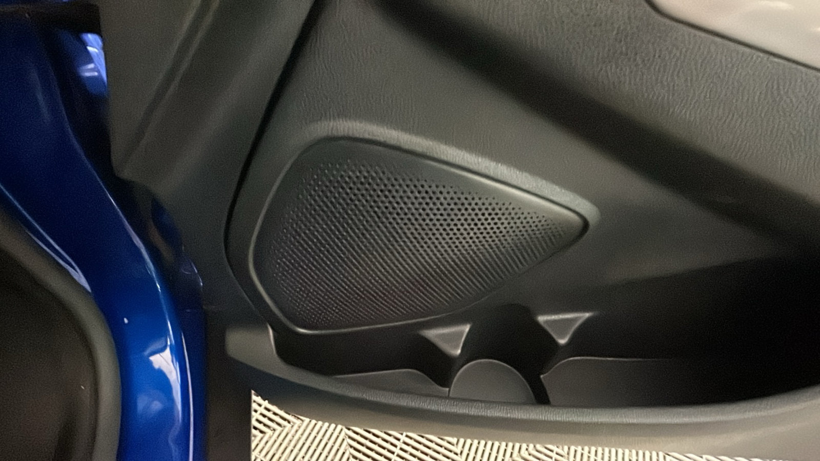 Used 2020 Ford EcoSport SE FWD image 34