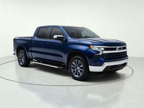 Used 2023 Chevrolet Silverado 1500 LT AWD/4WD image 1