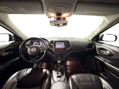 Used 2021 Jeep Cherokee Latitude Plus image 20