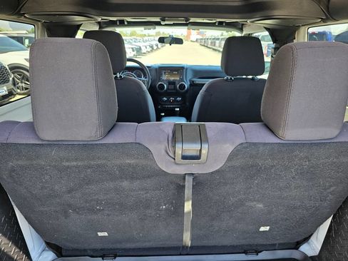 Used 2016 Jeep Wrangler Sport w/ Quick Order Package 24S AWD/4WD image 15