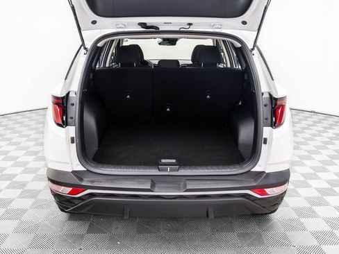 Used 2023 Hyundai Tucson SE image 26