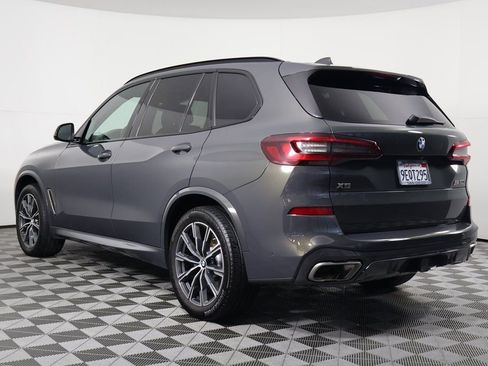 Used 2023 BMW X5 M50i w/ Executive Package image 6