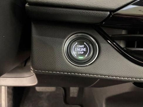 Used 2025 Buick Enclave Avenir w/ Super Cruise Package AWD/4WD image 24