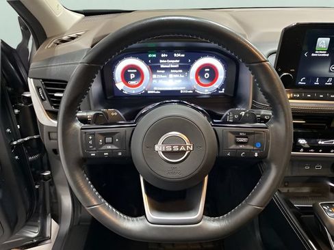 Certified 2023 Nissan Rogue Platinum AWD/4WD image 13