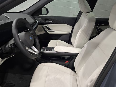 Used 2026 BMW X1 xDrive28i w/ Convenience Package AWD/4WD image 12