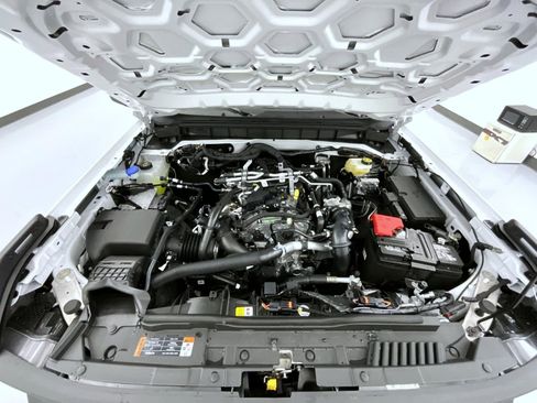 New 2025 Ford Bronco 2-Door image 22