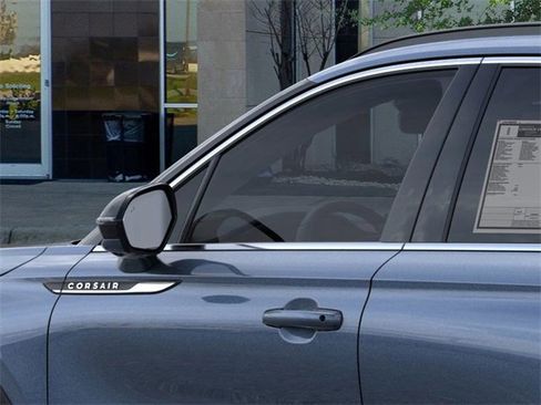 New 2026 Lincoln Corsair Reserve image 20