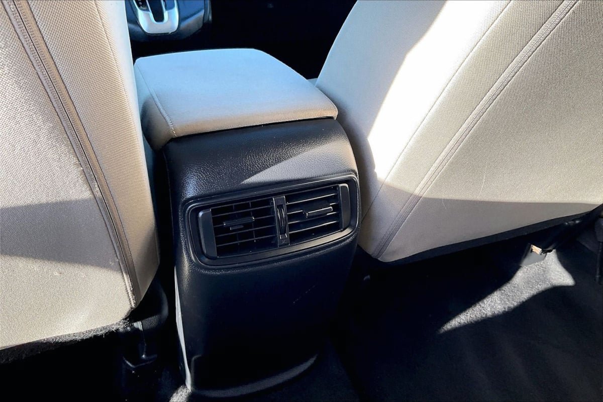 Used 2018 Honda CR-V LX image 23