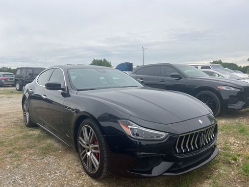 Used 2018 Maserati Ghibli S GranSport Q4 AWD/4WD image 8