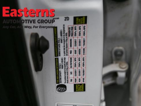 Used 2024 Toyota RAV4 LE image 34