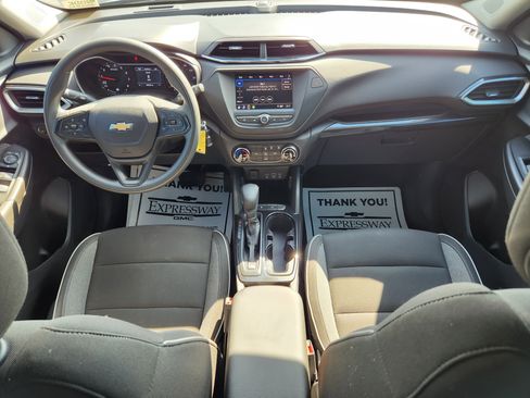 Used 2021 Chevrolet TrailBlazer LS image 15