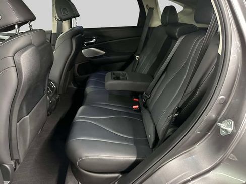 Used 2024 Acura RDX SH-AWD w/ Technology Package image 18