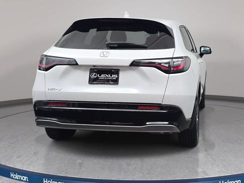Used 2024 Honda HR-V EX-L image 7