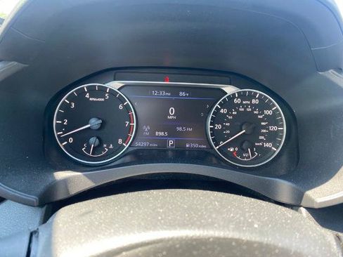 Used 2024 Nissan Altima 2.5 SV FWD image 19