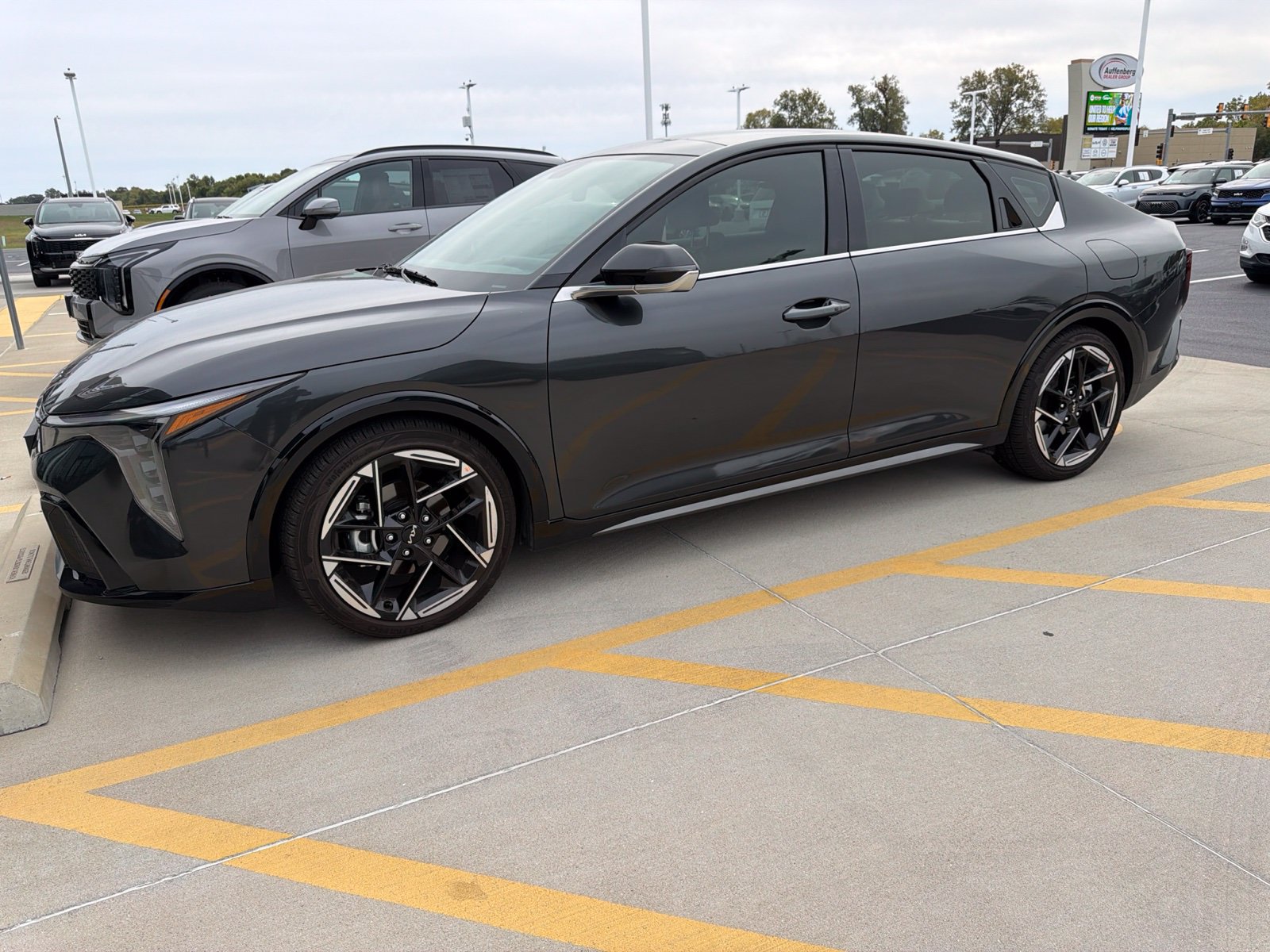 Used 2026 Kia K4 GT-Line Turbo w/ GT-Line Premium Package FWD image 1