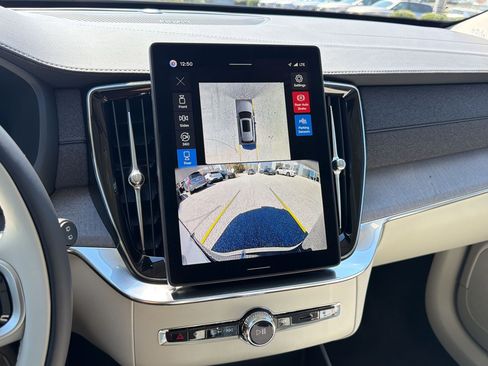 New 2026 Volvo XC90 T8 Ultra w/ Protection Package image 24