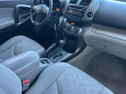 Used 2012 Toyota RAV4 FWD w/ Value Pkg image 16