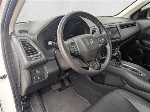 Used 2021 Honda HR-V EX-L image 10