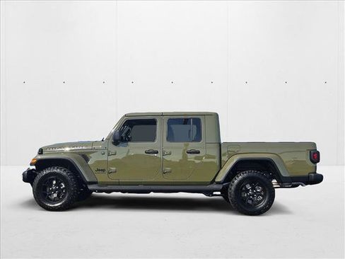 New 2025 Jeep Gladiator Sport image 5