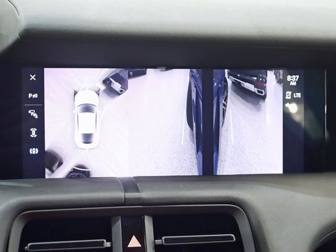 Used 2021 Porsche Taycan 4S image 21