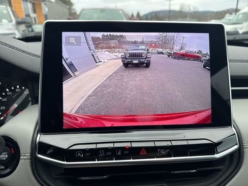 New 2026 Jeep Compass Limited image 20