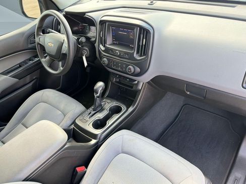 Used 2022 Chevrolet Colorado W/T RWD image 26