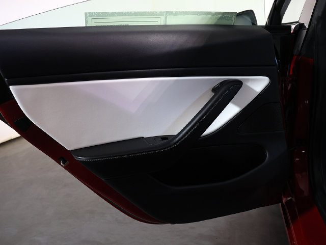 Used 2020 Tesla Model 3 Standard Range Plus RWD image 23
