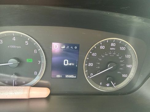 Used 2017 Hyundai Sonata SE FWD image 18
