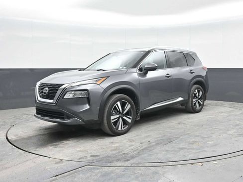 Used 2023 Nissan Rogue SL AWD/4WD image 5