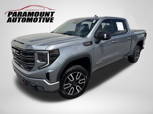 Used 2024 GMC Sierra 1500 AT4 w/ Technology Package AWD/4WD image 1