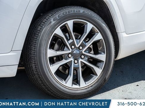 Used 2023 Jeep Grand Cherokee L Overland image 41