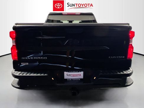 Used 2025 Chevrolet Silverado 1500 Custom w/ Turbomax Blackout Package RWD image 5
