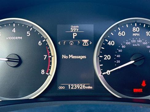 Used 2015 Lexus IS 250 image 28