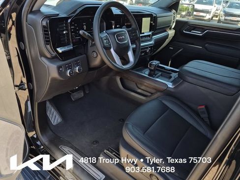 Used 2024 GMC Sierra 1500 SLT w/ SLT Premium Package AWD/4WD image 21
