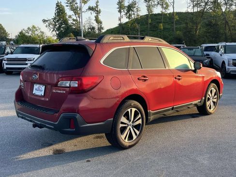 Used 2019 Subaru Outback 2.5i Limited AWD/4WD image 28