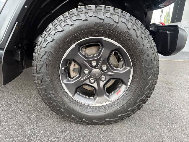 Used 2022 Jeep Gladiator Rubicon w/ LED Lighting Group AWD/4WD image 6