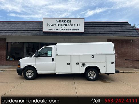 Used 2018 Chevrolet Express 3500 w/ Power Convenience Package RWD image 1
