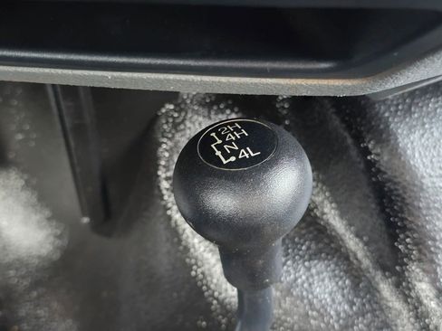 Used 2013 Ford F250 XL image 26