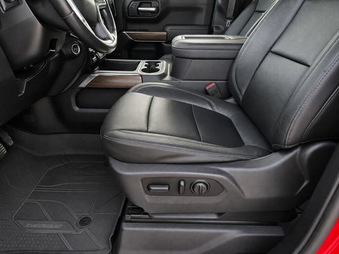 Used 2020 Chevrolet Silverado 1500 RST w/ All-Star Edition AWD/4WD image 19