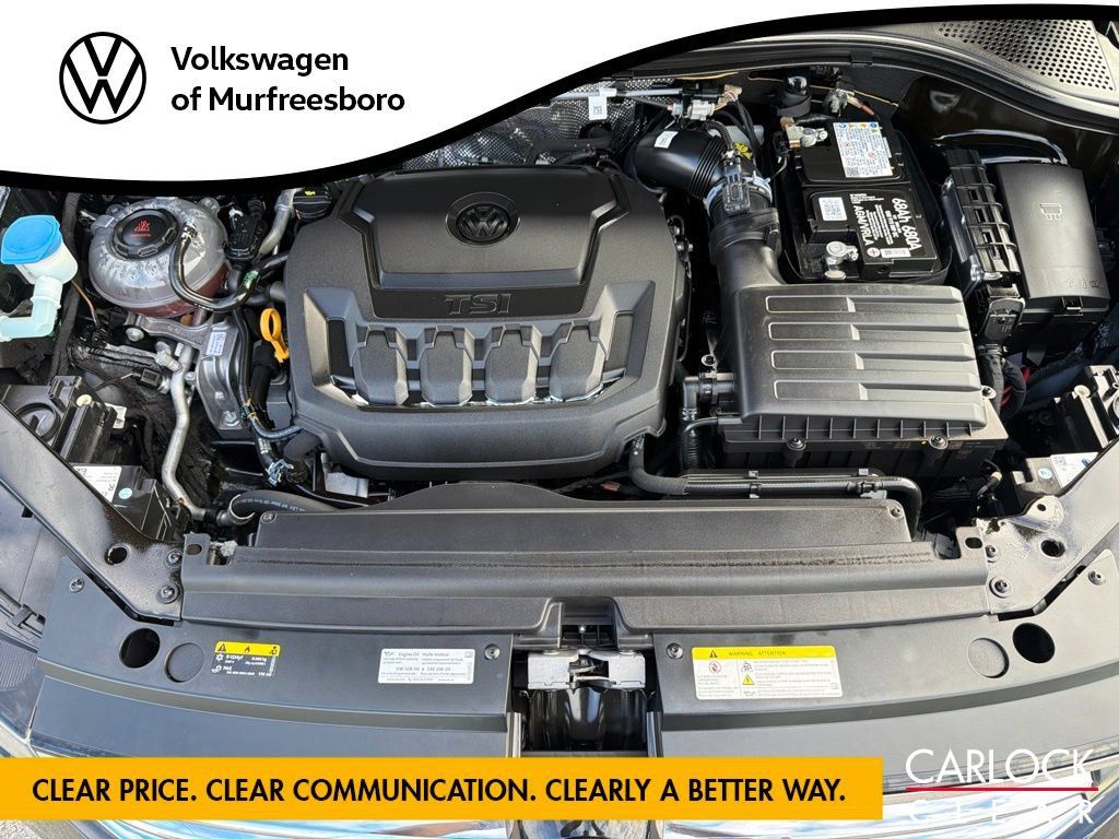 Certified 2023 Volkswagen Tiguan SE FWD image 10