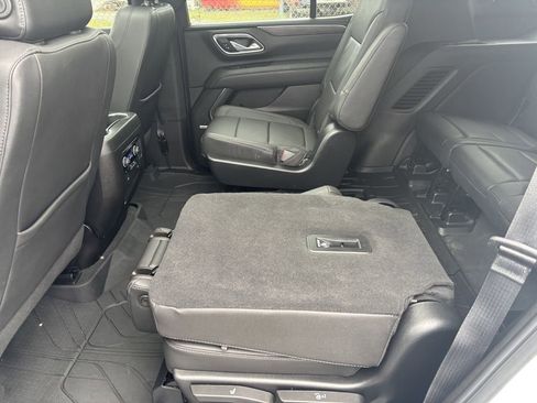 Used 2023 Chevrolet Tahoe Z71 w/ Z71 Off-Road Package image 24