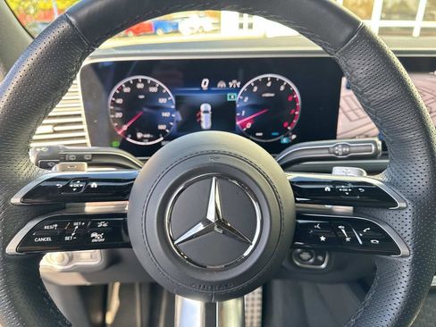 Used 2025 Mercedes-Benz GLS 450 4MATIC image 27