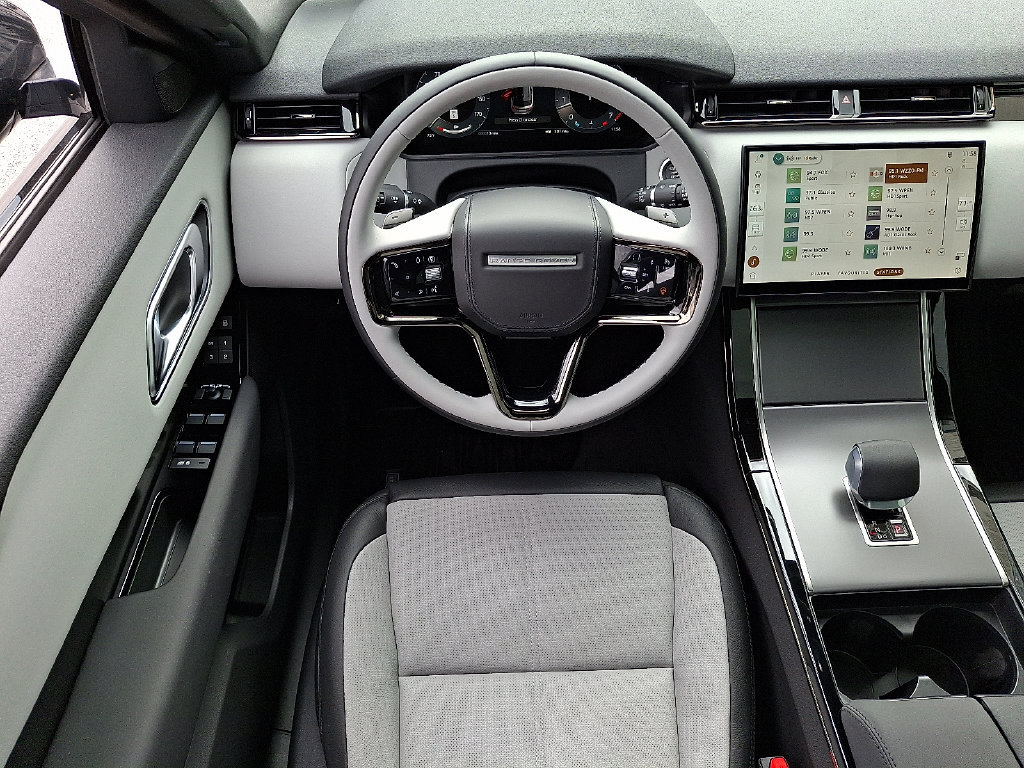 New 2026 Land Rover Range Rover Velar S AWD/4WD image 7