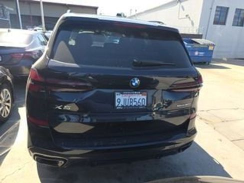 Used 2024 BMW X5 sDrive40i w/ M Sport Package image 8