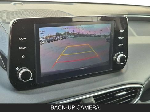 Used 2021 Hyundai Santa Fe SE FWD image 21