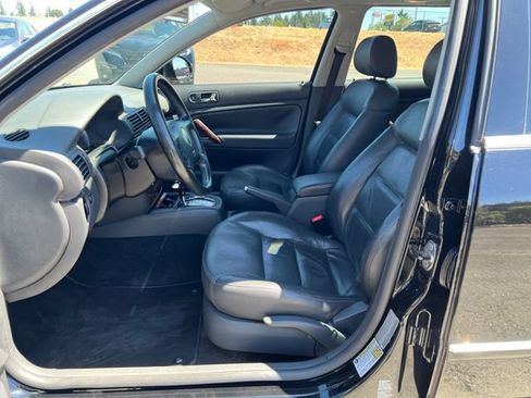 Used 2005 Volkswagen Passat GLS FWD image 14