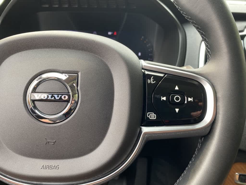 Used 2023 Volvo XC90 B6 Plus w/ Protection Package AWD/4WD image 22